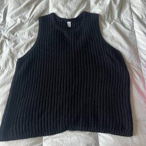 Old Navy Knit Sweater Vest Black XL - Never Worn